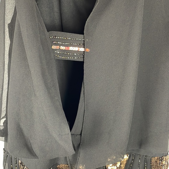 Betsy & Adams sequin open back fancy dress ladies Black and Gold Sequin Dress - Picture 4 of 8